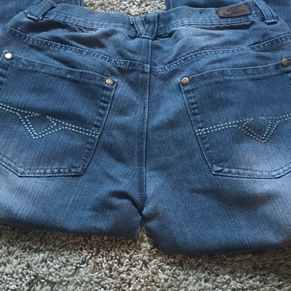 Jinzu distressed jeans size 32x32 - Picture 4 of 4